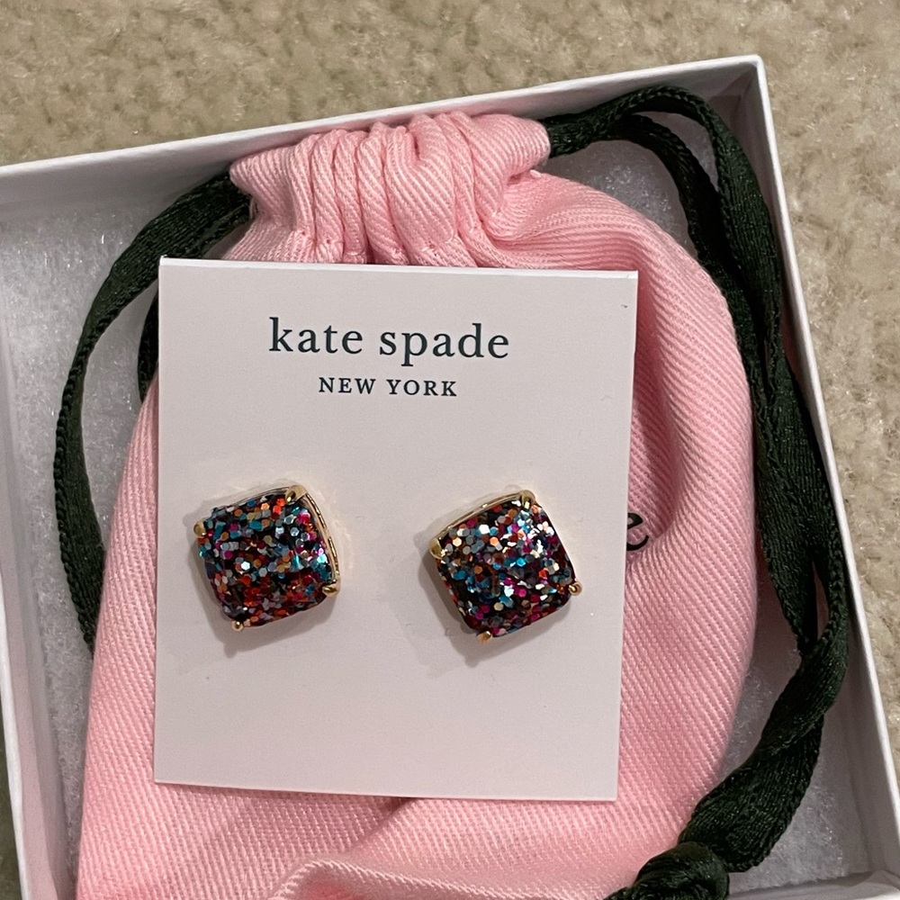 NWT- Kate Spade Small Square Studs!